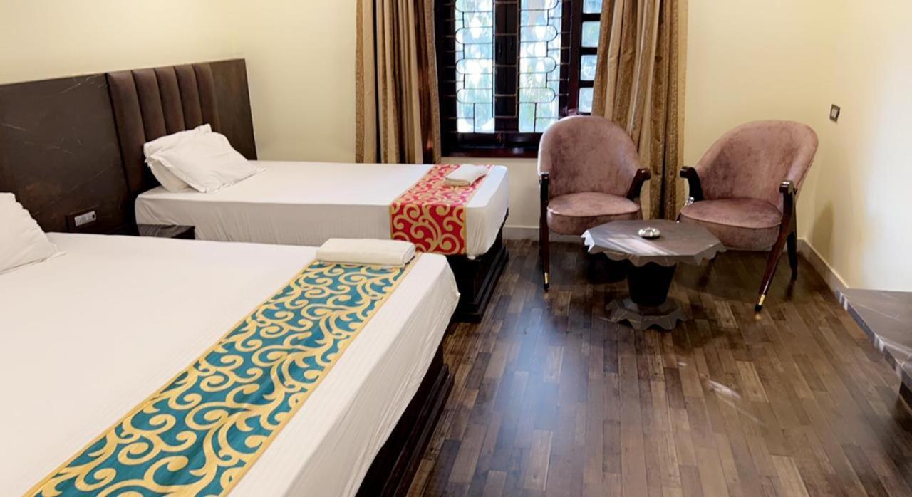 Hotel Tourist Inn Siliguri Exterior photo
