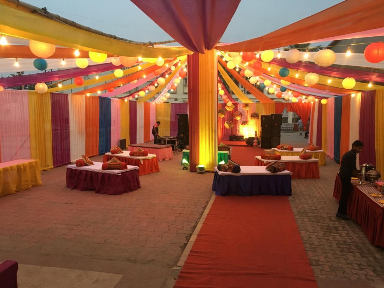 Hotel Tourist Inn Siliguri Exterior photo